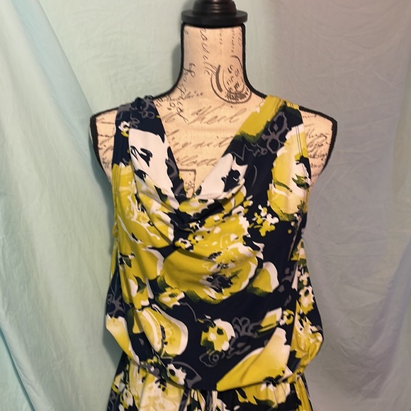 BCBG MAX AZRIA spring dress with drawstring and pockets sz XS - Picture 2 of 8
